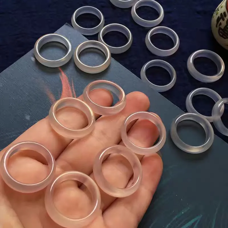 Lingxiang Yurun Chalcedony Rings Unisex-2