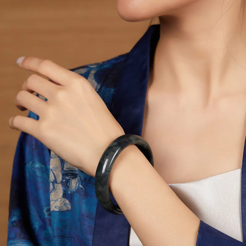 Lingxiang Yurun Bangles Black Jade Unisex-2