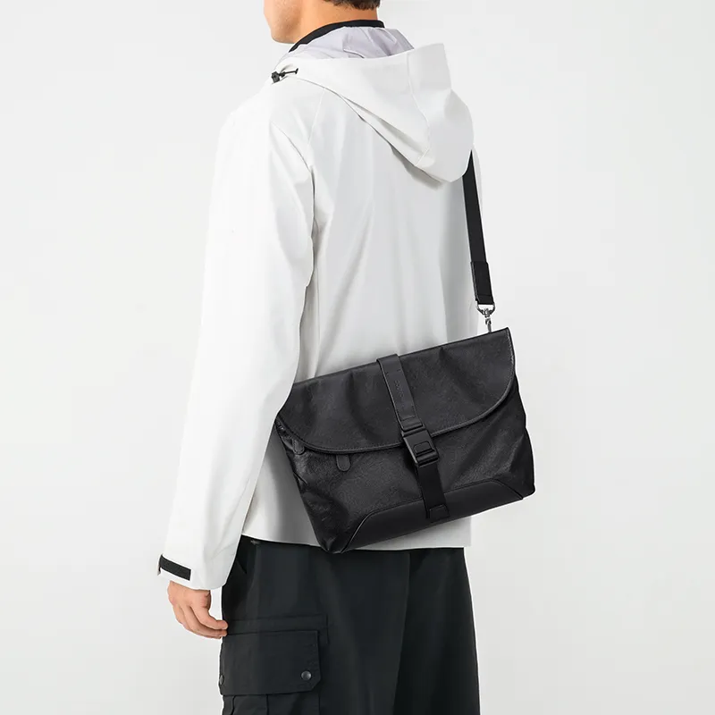 GOLF Cow Leather Top Grain Cow Leather Crossbody Bags Shoulder Bags Regular Men's Flocked Black-5