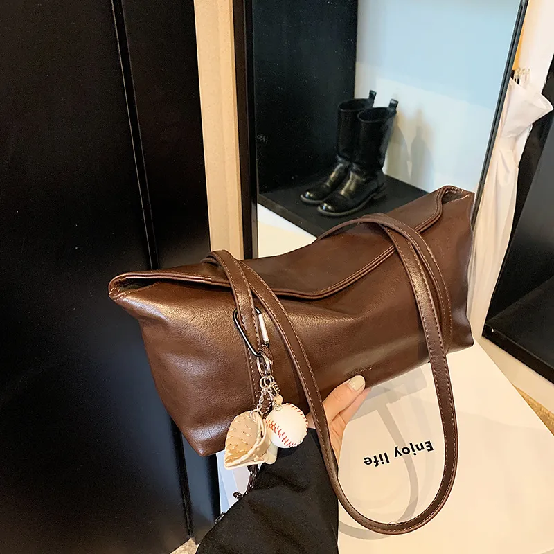 ERANGBEAR PU Shoulder Bag Regular Women's Black Red Coffee Brown-8