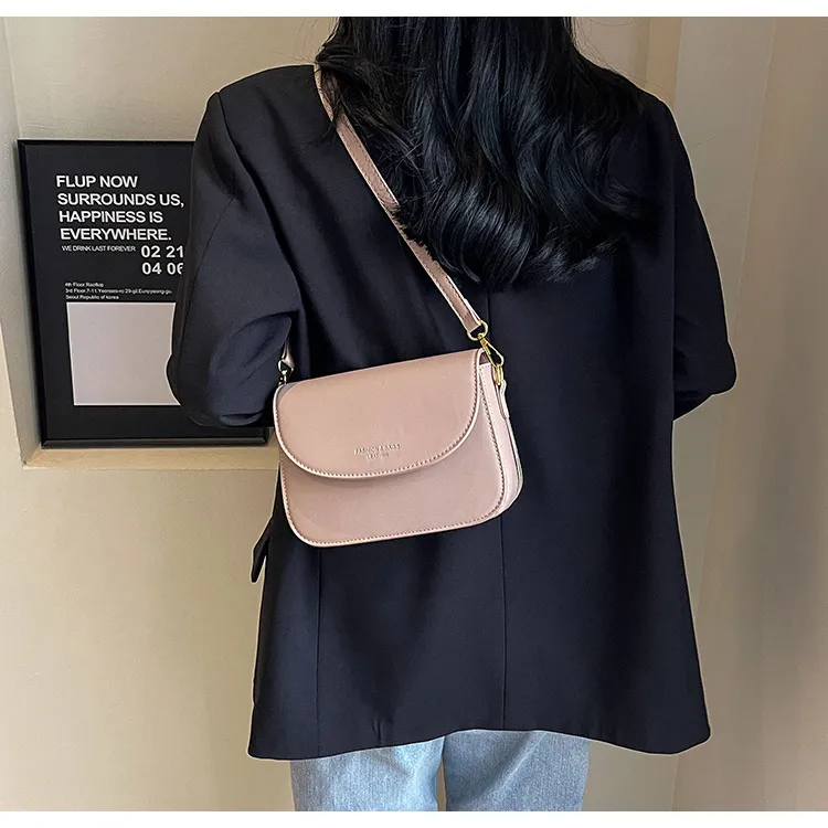ERANGBEAR PU Small Square Bag Shoulder Bag Regular Unisex Brown/Black/Pink/Ecru-18