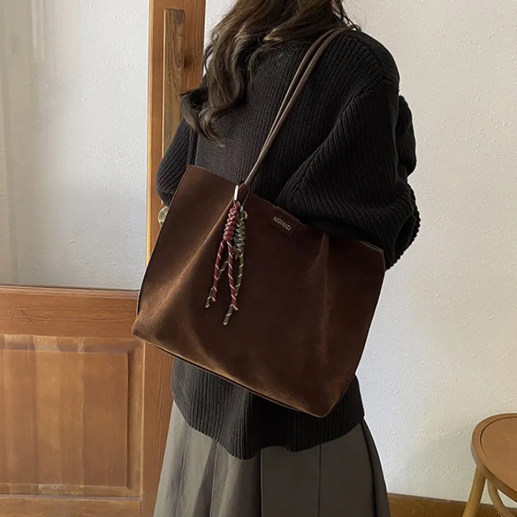 ERANGBEAR Matte Shoulder Bag Regular Women's Multicolor-10