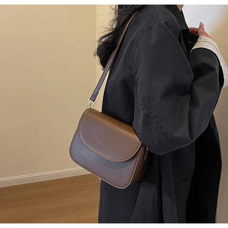 ERANGBEAR PU Small Square Bag Shoulder Bag Regular Unisex Brown/Black/Pink/Ecru-2