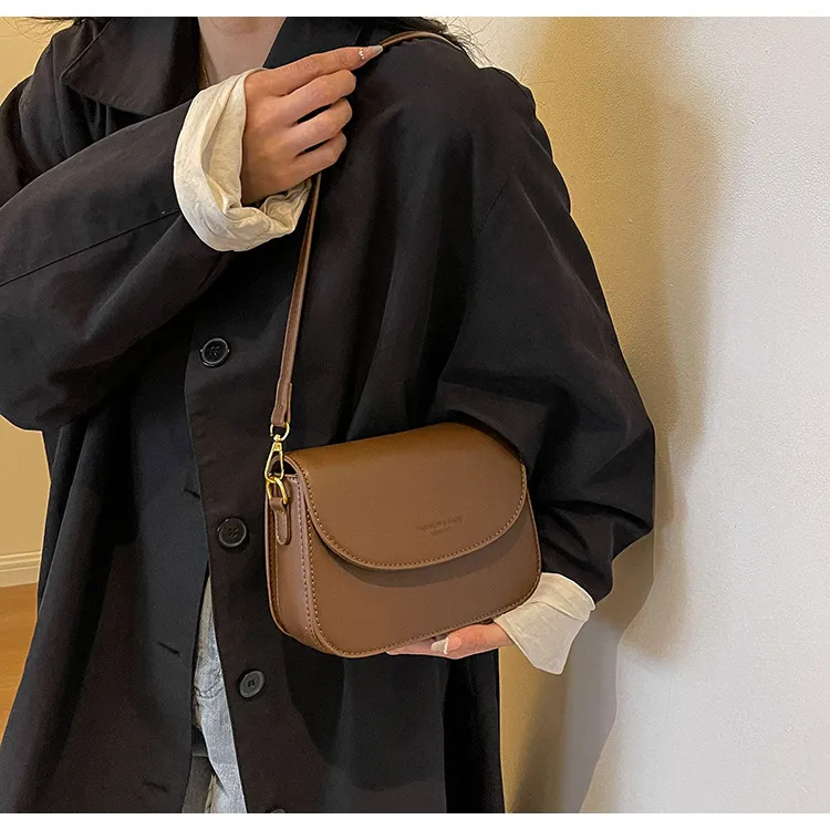 ERANGBEAR PU Small Square Bag Shoulder Bag Regular Unisex Brown/Black/Pink/Ecru-1