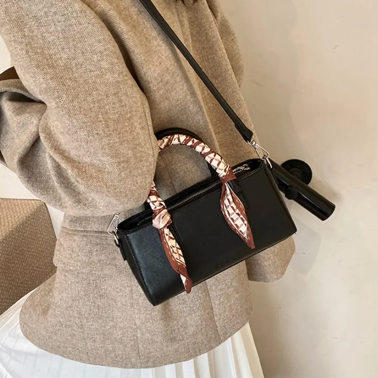 ERANGBEAR PU Handbag, Shoulder Bag, Crossbody Bag Women's Black White Khaki Brown Coffee-1