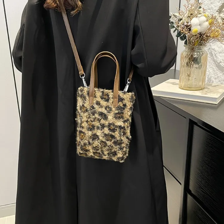 ERANGBEAR PU One Shoulder Handbag Women's Black Checkered/Black Panther Print/Brown Checkered/Brown Leopard Print-15