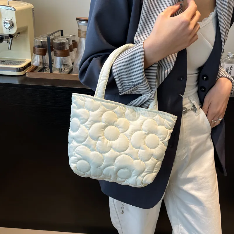 ERANGBEAR Nylon Handheld One Shoulder Handbag Regular Women's Multicolor-3