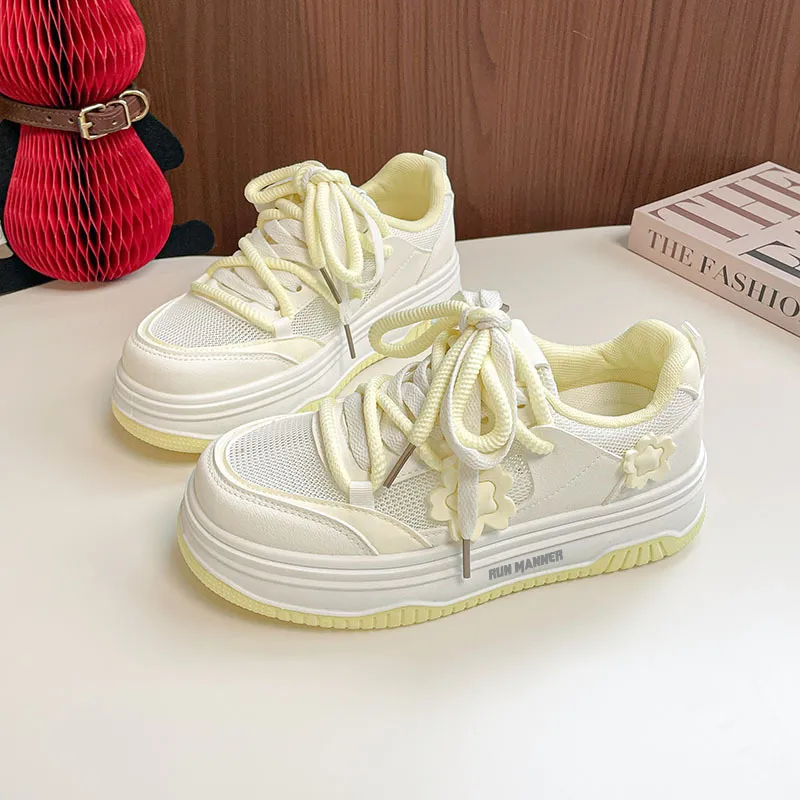 RUN MANNER Anti Slip Wear Resistant Low Top Skateboard Shoes Women's-1