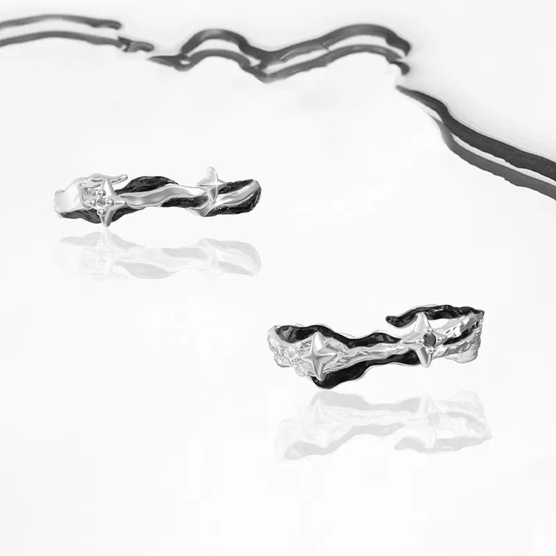 Cuz Strange Intention Zircon Rings Unisex-2