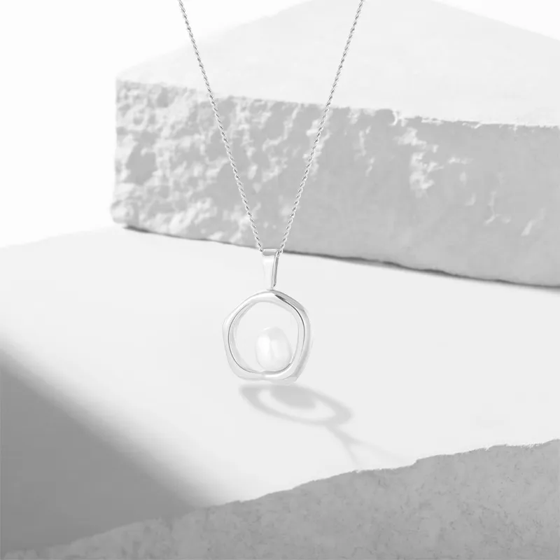 Cuz Strange Intention Shell Pearl Necklaces Women's-1
