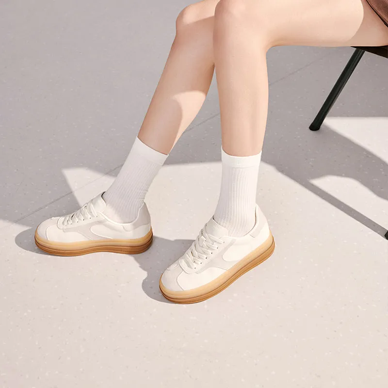 TOOMANYSHOES Creamy Custard Low-Top Skateboard Shoes Women's-10