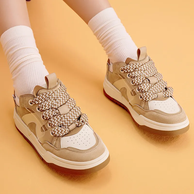 TOOMANYSHOES Low Top Skateboard Shoes Women's-2