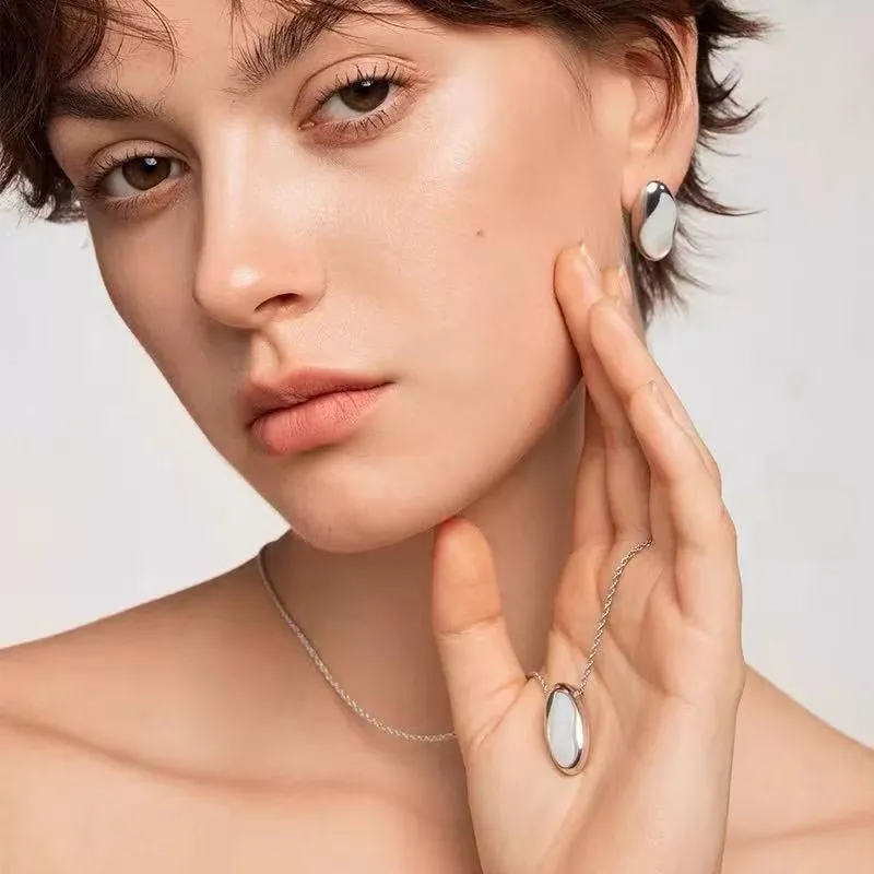 CARAT'S DIARY Resin Necklaces Women's-10