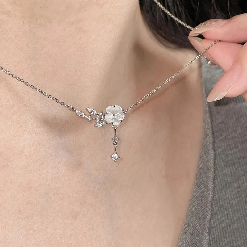 CARAT'S DIARY Colored Glaze Collarbone Chain Necklace Women's-4