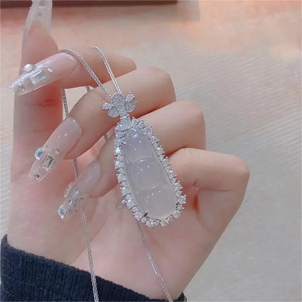 CARAT'S DIARY Chalcedony Jade Necklaces Women's-3