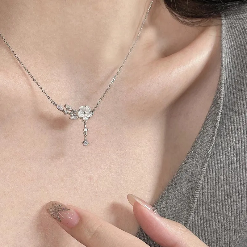 CARAT'S DIARY Colored Glaze Collarbone Chain Necklace Women's-1