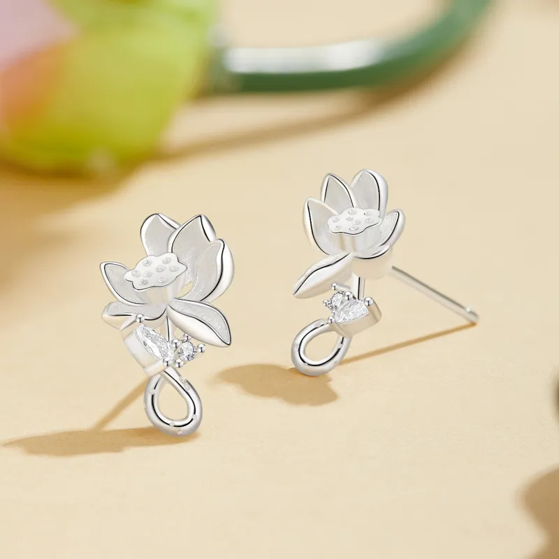 MOLADY S999 Fine Silver Stud Earrings Women's-1