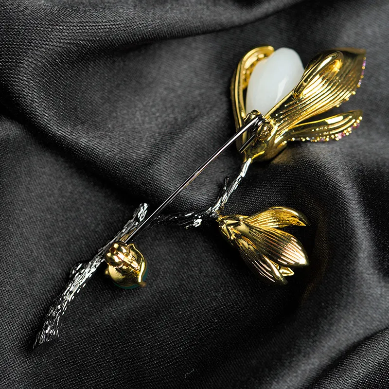 Princess Cui Chalcedony Brooches Unisex-4
