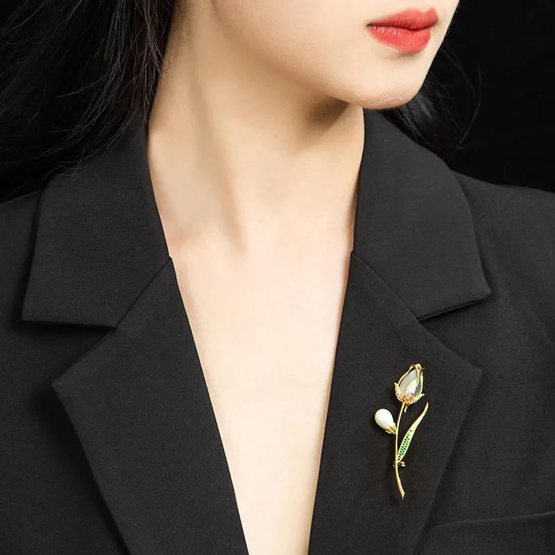 Princess Cui Chalcedony Pearl Brooch Women's-1
