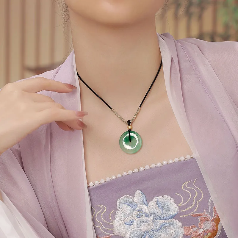 Princess Cui Dulong Jade Necklaces Unisex-4