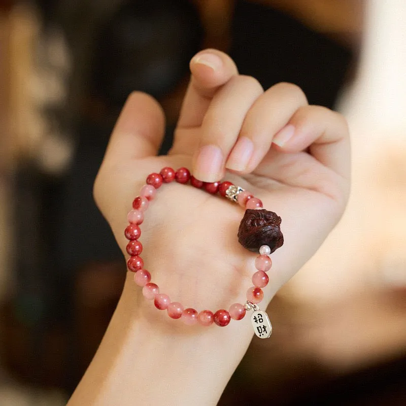 Princess Cui Chalcedony Jade Bracelets Unisex-1