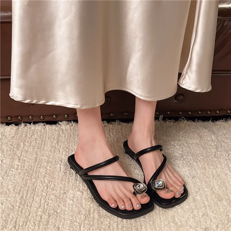 Puppytown Slip Resistant Abrasion Resistant Flip Flops Women's-3