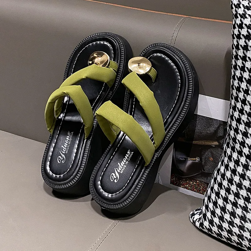 Puppytown Slip Resistant Abrasion Resistant Flip Flops Women's-7