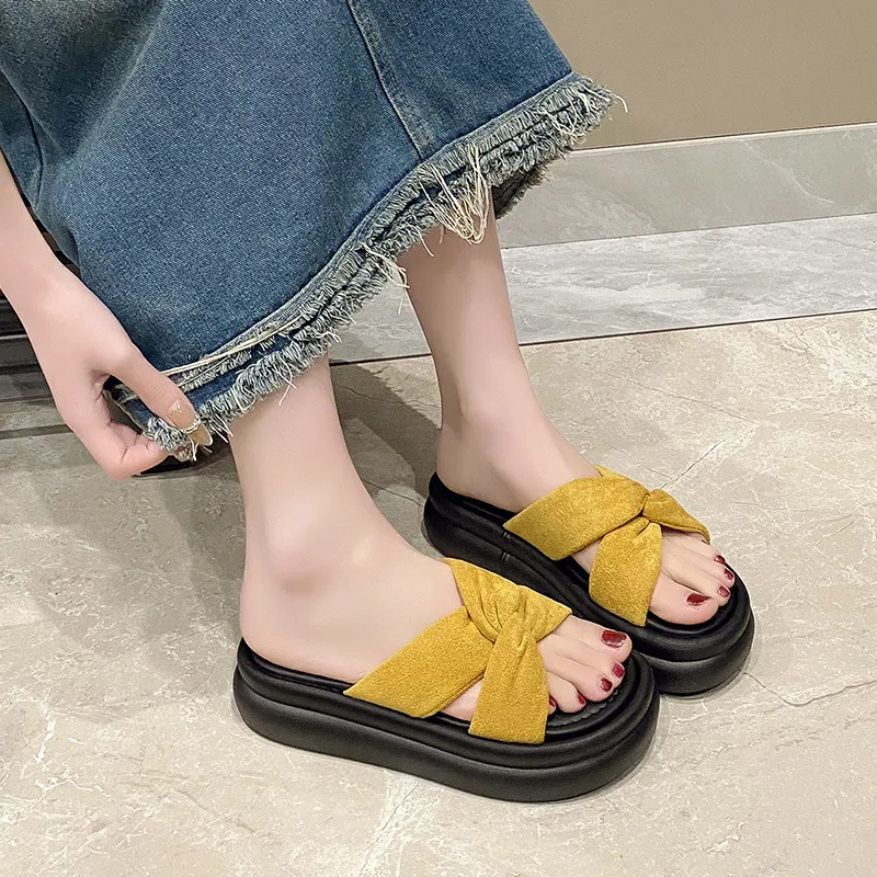Puppytown Slip Resistant Odor Resistant Cushioning Slide Slippers Women's-12