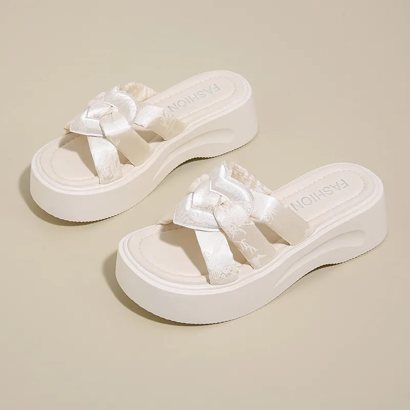 Puppytown Slip Resistant Slide Slippers Women's-2