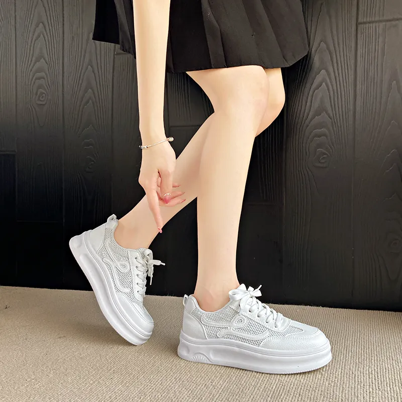 Puppytown Anti Slip Wear Resistant Low Top Skateboard Shoes Women's-3