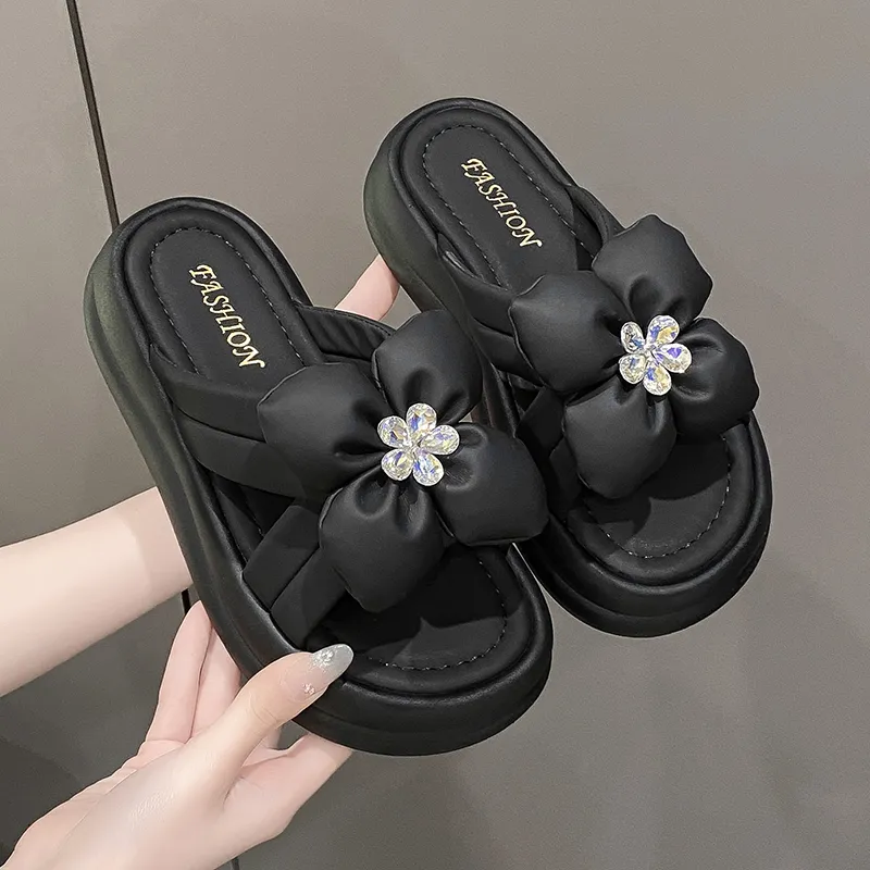 Puppytown Slip Resistant Slide Slippers Women's-6