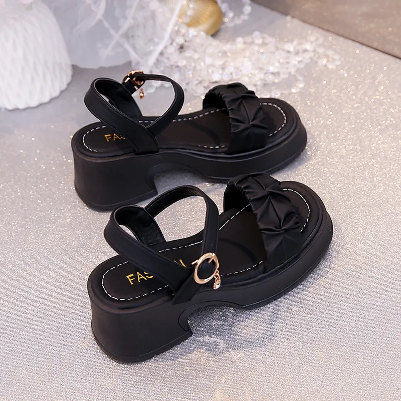 Puppytown One Strap Sandals Women's-8