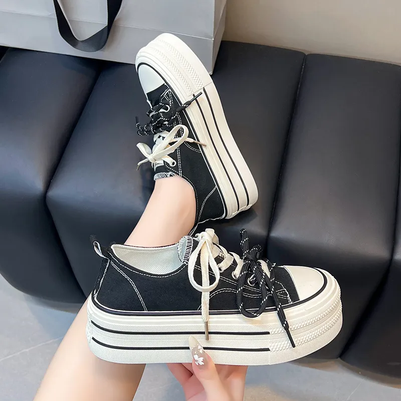 Puppytown Anti Slip Wear Resistant Low Top Skateboard Shoes Women's-8
