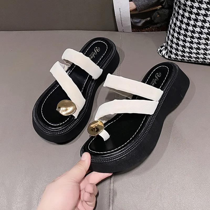 Puppytown Slip Resistant Abrasion Resistant Flip Flops Women's-9