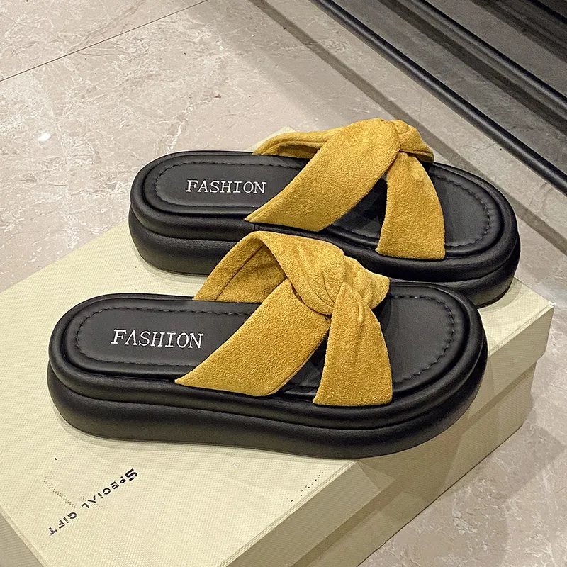 Puppytown Slip Resistant Odor Resistant Cushioning Slide Slippers Women's-9