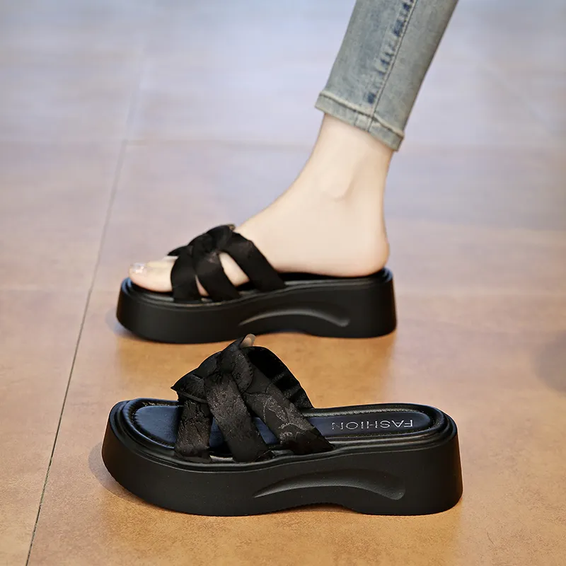 Puppytown Slip Resistant Slide Slippers Women's-8