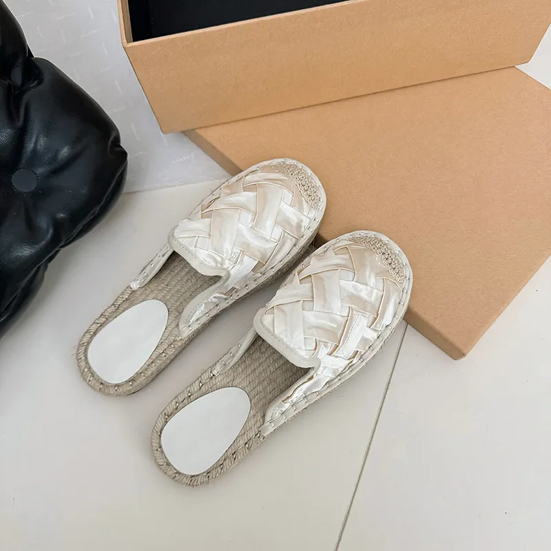 Puppytown Slip Resistant Abrasion Resistant Closed Toe Slippers Women's-2