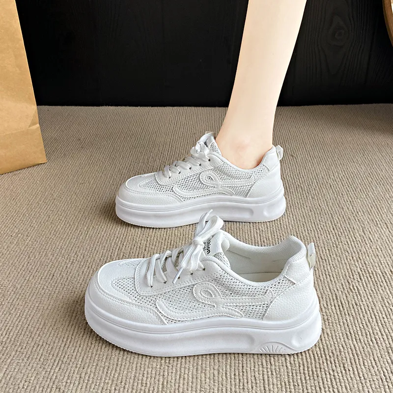 Puppytown Anti Slip Wear Resistant Low Top Skateboard Shoes Women's-1