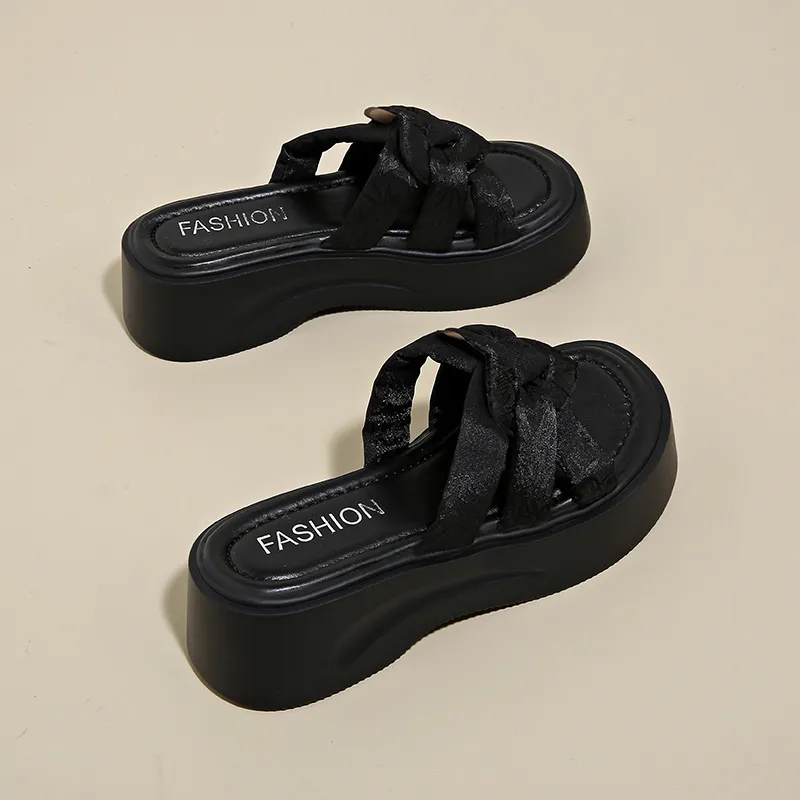 Puppytown Slip Resistant Slide Slippers Women's-7