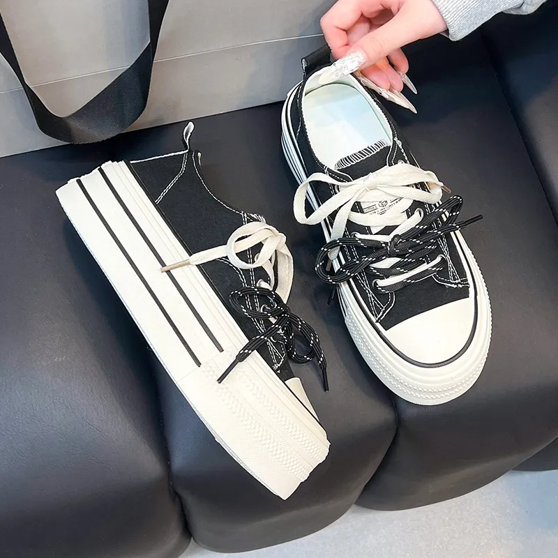Puppytown Anti Slip Wear Resistant Low Top Skateboard Shoes Women's-10