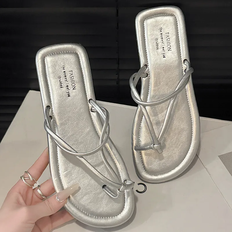 Puppytown Slip Resistant Flip Flops Women's-11