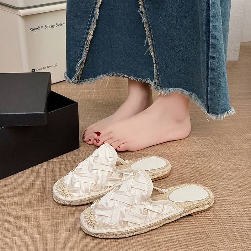 Puppytown Slip Resistant Abrasion Resistant Closed Toe Slippers Women's-1