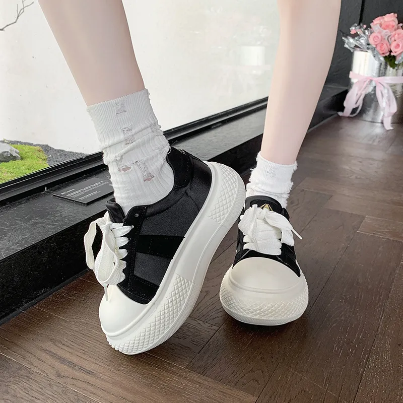 Puppytown Slip Resistant Shock Absorbers Low Top Casual Shoes Women's-3