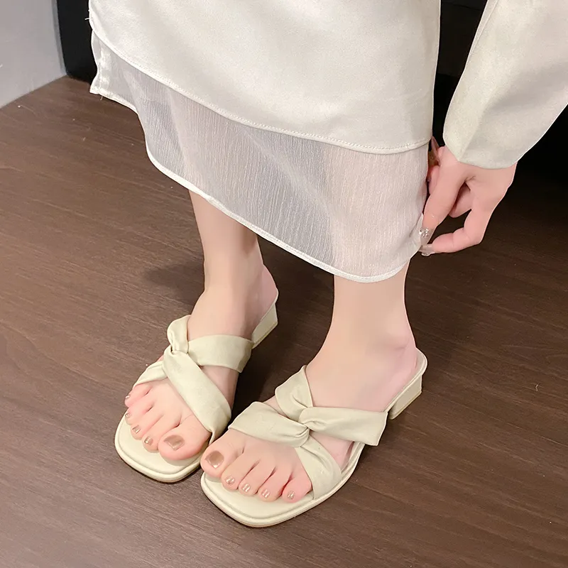 Puppytown Slip Resistant Abrasion Resistant Slide Slippers Women's-8