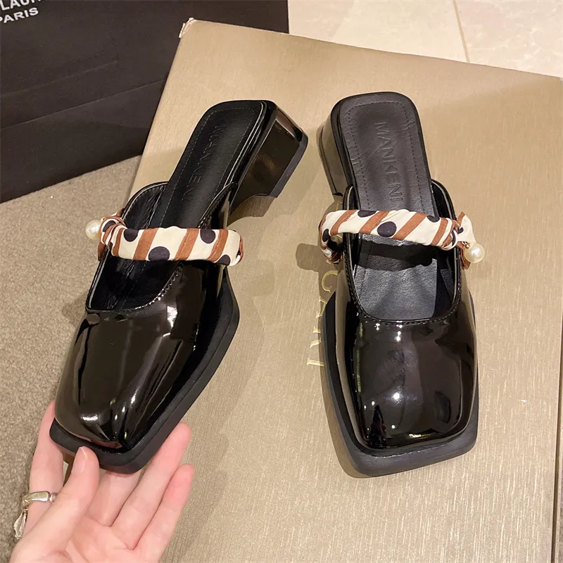 Puppytown Slip Resistant Abrasion Resistant Closed Toe Slippers Women's-10