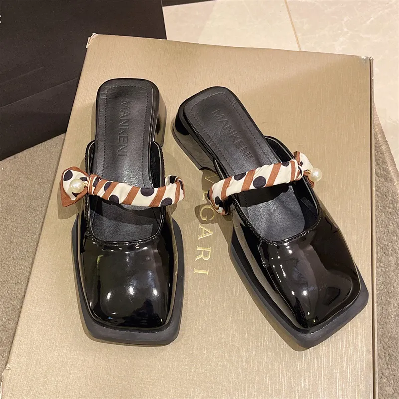Puppytown Slip Resistant Abrasion Resistant Closed Toe Slippers Women's-9