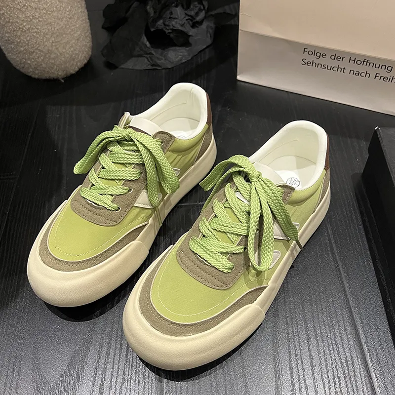 Puppytown Anti Slip Wear Resistant Low Top Skateboard Shoes Women's-6