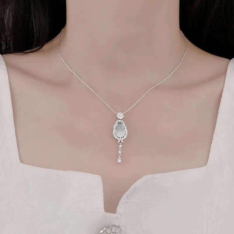 SUCH NICE Chalcedony Necklaces Women's-4