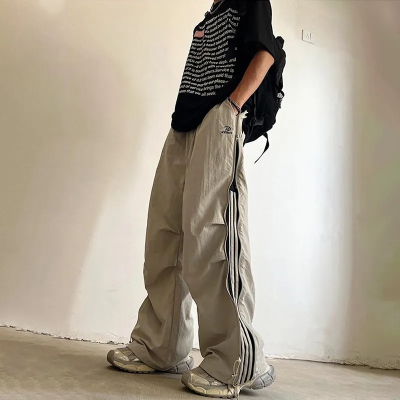 Universal Templates Casual Pants Unisex-9