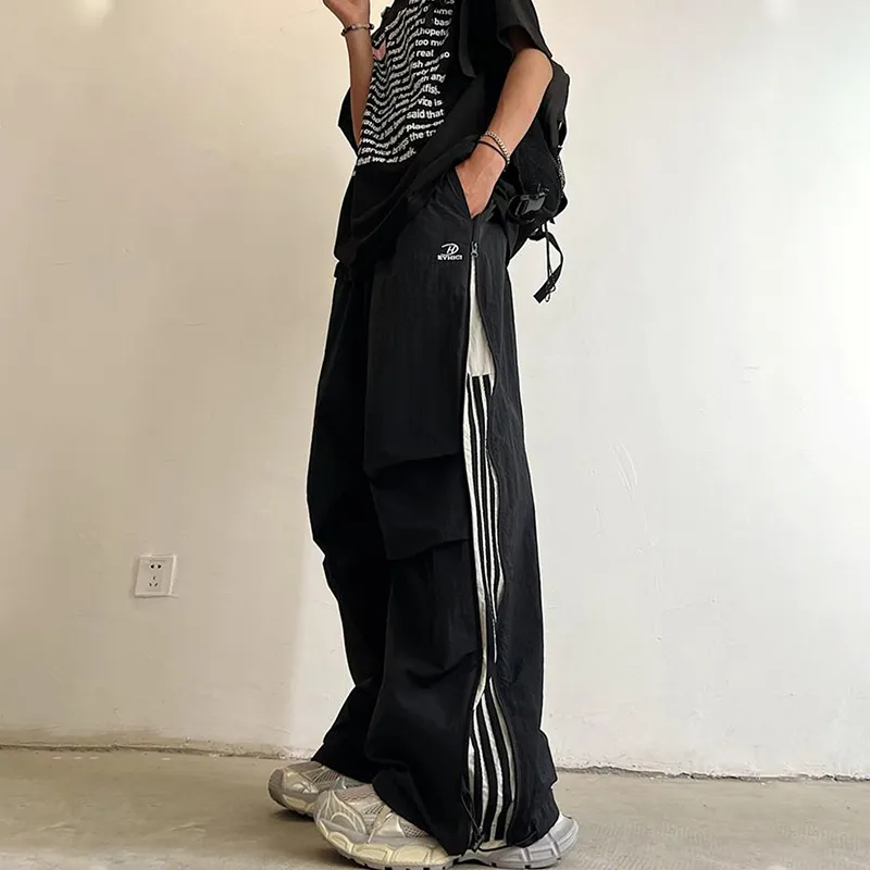Universal Templates Casual Pants Unisex-1
